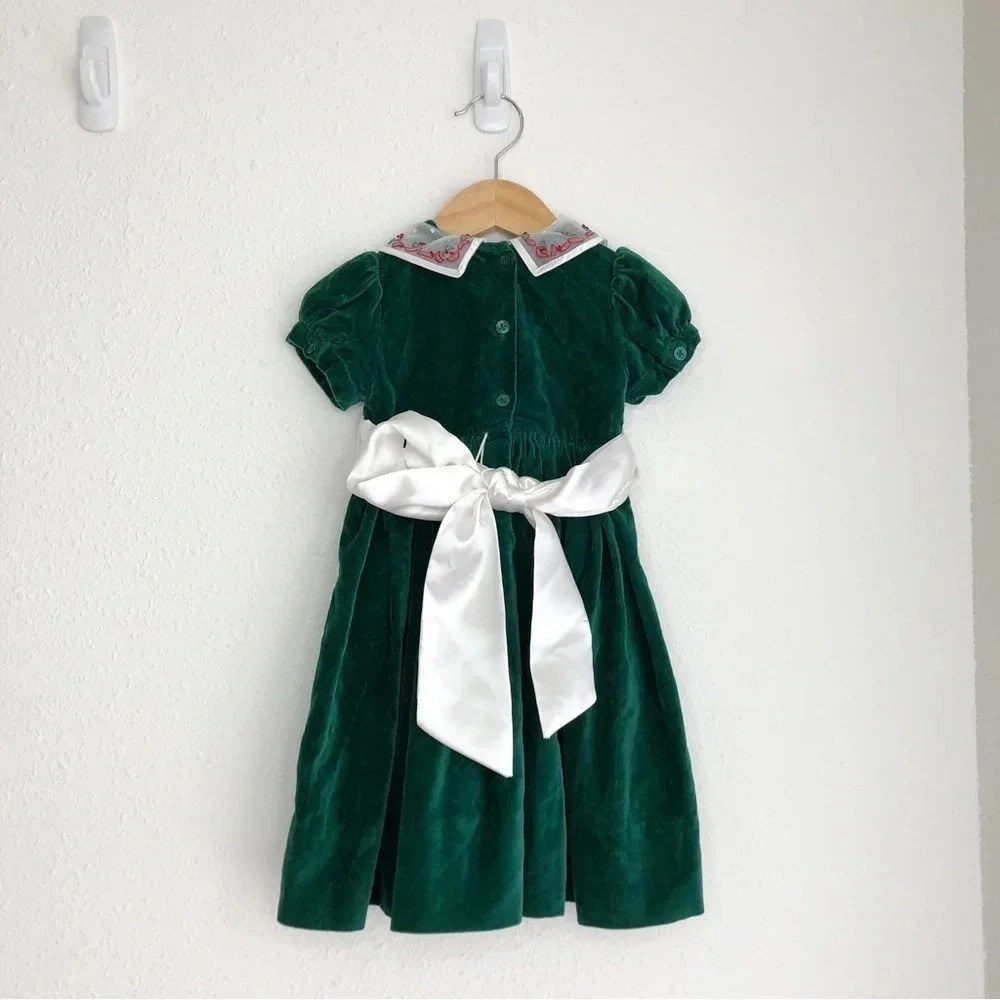 Strasburg Christmas dress green velvet, embroidered collar & satin sash 6 month - Picture 2 of 11